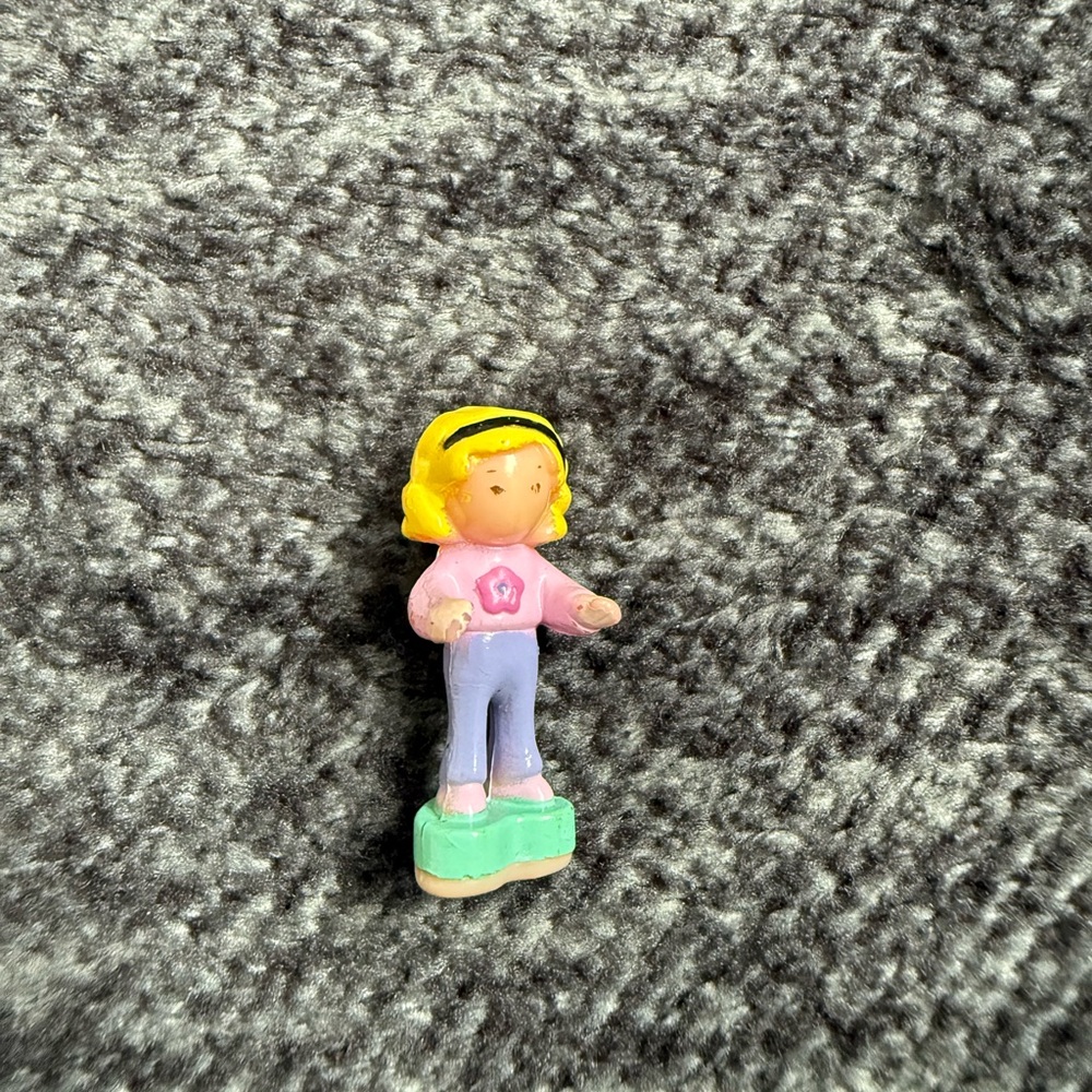 Vintage Polly Pocket Magic Moving Doll